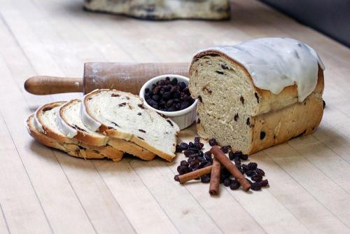 cinnamon-raisin-breads